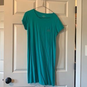 Vineyard Vines tshirt dress